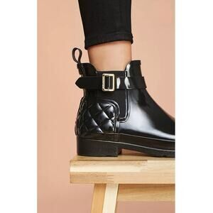 Hunter Womens 6 Black Quilted Chelsea Buckle Pull On Rubber Ankle Rain Boot NEW